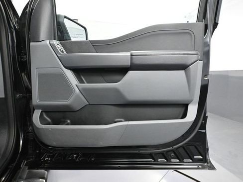 Used 2024 Ford F150 XLT image 39