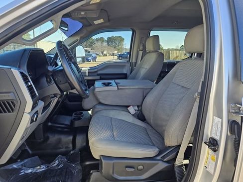 Used 2019 Ford F150 XLT w/ Equipment Group 301A Mid image 12