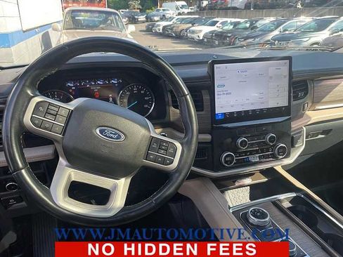 Used 2023 Ford Expedition Max Limited AWD/4WD image 3