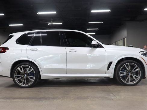 Used 2022 BMW X5 M50i w/ Executive Package AWD/4WD image 6