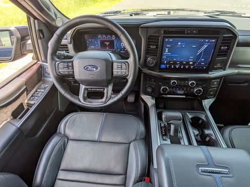 Used 2025 Ford F150 Platinum w/ Equipment Group 702A High AWD/4WD image 17