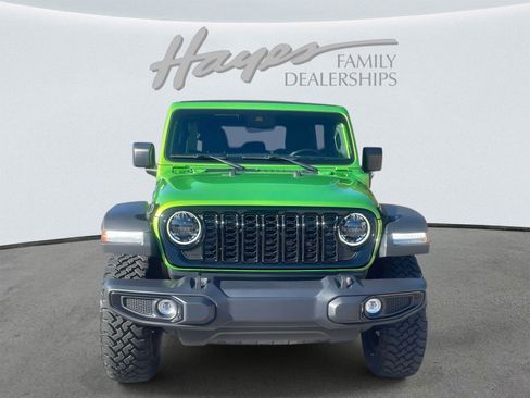 Used 2025 Jeep Wrangler Willys image 29