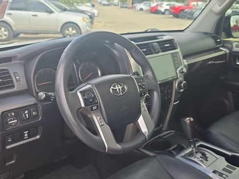 Used 2021 Toyota 4Runner Limited image 15