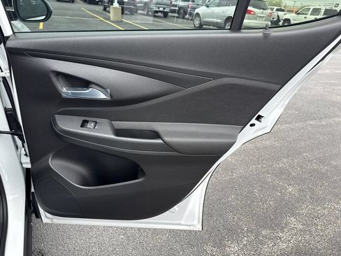 New 2026 Buick Envista Preferred w/ Advanced Safety Package FWD image 32
