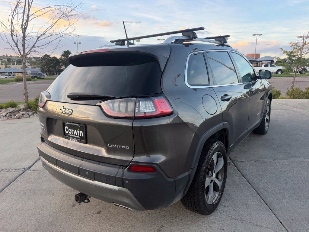 Used 2019 Jeep Cherokee Limited AWD/4WD image 7