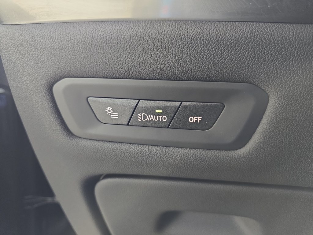Certified 2026 BMW X5 xDrive40i AWD/4WD image 26