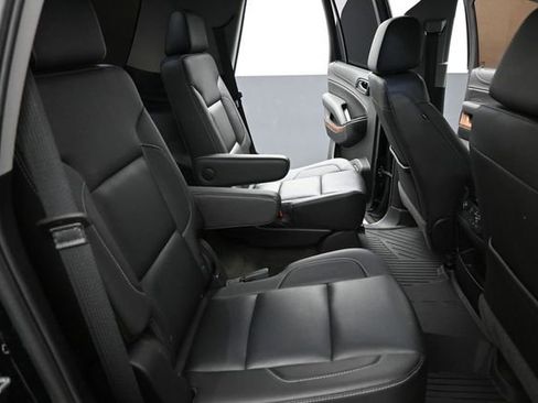 Used 2018 Chevrolet Tahoe Premier AWD/4WD image 23
