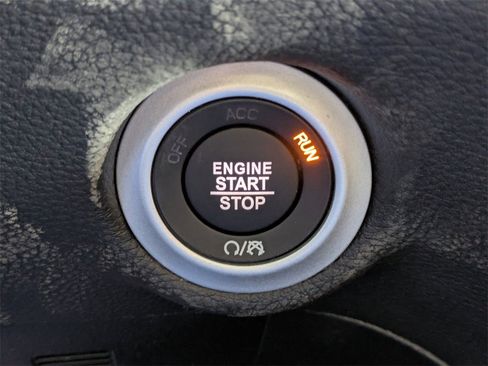 New 2026 Chrysler Pacifica Pinnacle image 30