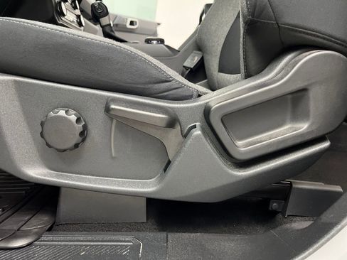 Used 2025 Ford Bronco Big Bend image 10