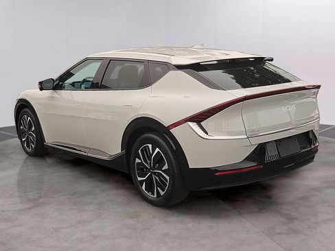 Certified 2023 Kia EV6 Wind w/ Wind Technology Package AWD/4WD image 6