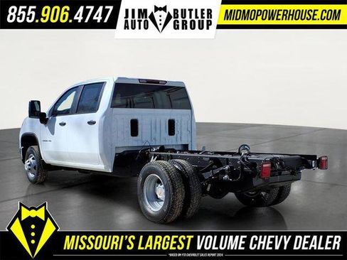 New 2026 Chevrolet Silverado 3500 W/T w/ WT Convenience Package image 4