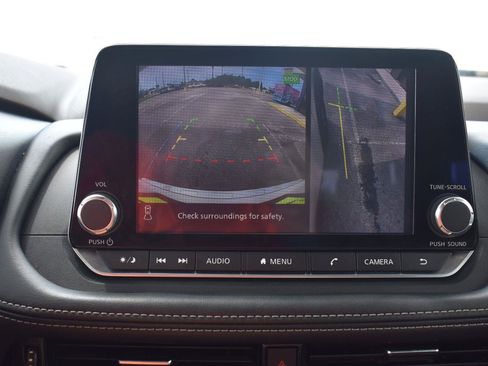 Used 2021 Nissan Rogue SV w/ Premium Package FWD image 40