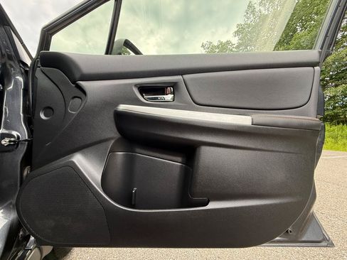 Used 2017 Subaru Crosstrek 2.0i Limited AWD/4WD image 26