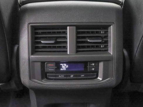 Used 2023 Volkswagen Atlas SE w/ Panoramic Sunroof Package image 39