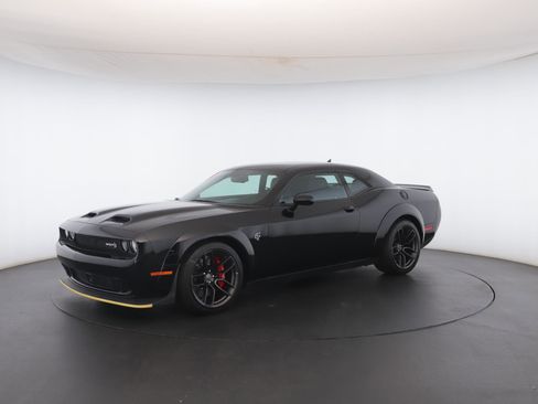 Used 2023 Dodge Challenger SRT Hellcat image 39
