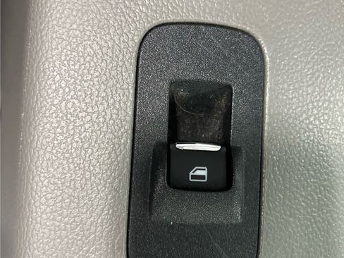 Used 2019 Ford F150 XLT w/ Equipment Group 302A Luxury image 38