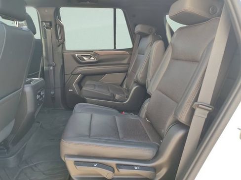 Used 2021 Chevrolet Tahoe High Country w/ Premium Package AWD/4WD image 28