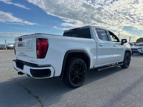 Used 2023 GMC Sierra 1500 Denali w/ Technology Package AWD/4WD image 6