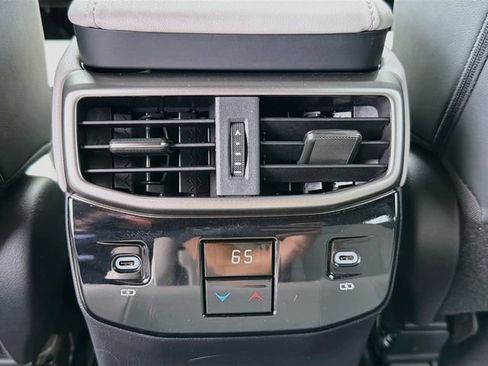 Used 2024 Lexus RX 350 Premium w/ Accessory Package AWD/4WD image 24