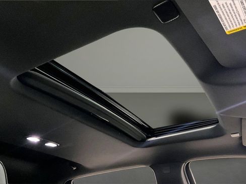 Used 2024 Chevrolet Silverado 3500 High Country w/ High Country Premium Package image 29