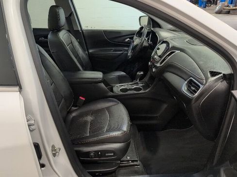 Used 2019 Chevrolet Equinox Premier AWD/4WD image 25