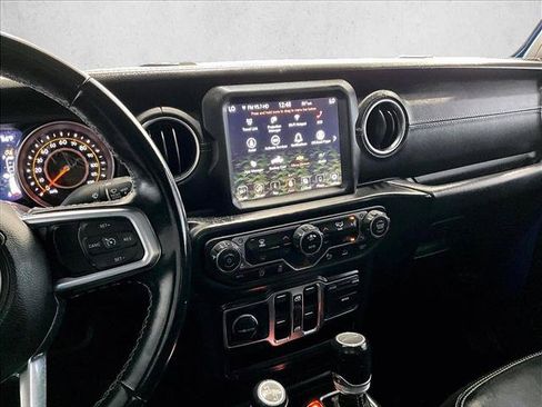 Used 2021 Jeep Gladiator Overland w/ Popular Equipment Package AWD/4WD image 8