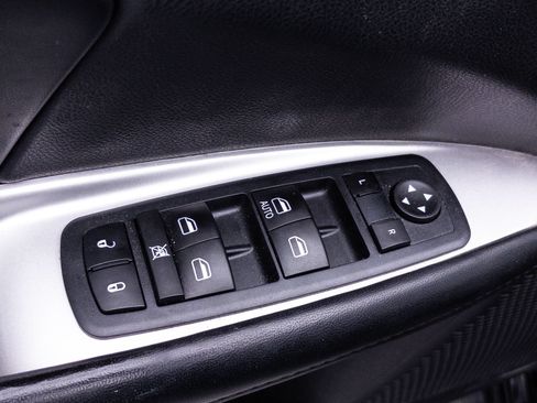 Used 2017 Dodge Journey SE FWD image 10