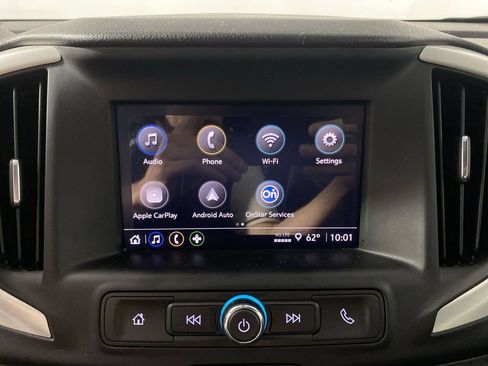 Used 2023 GMC Terrain SLE w/ Driver Convenience Package FWD image 16
