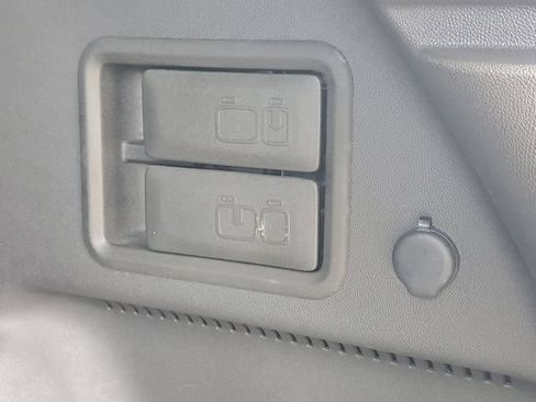 Used 2023 Chevrolet Equinox LT AWD/4WD image 8