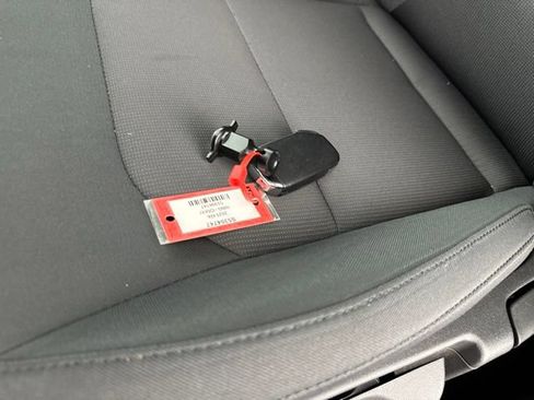 Certified 2025 Kia Niro LX FWD image 29