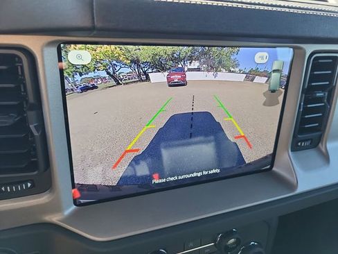 New 2025 Ford Bronco Outer Banks w/ Sasquatch Package image 23