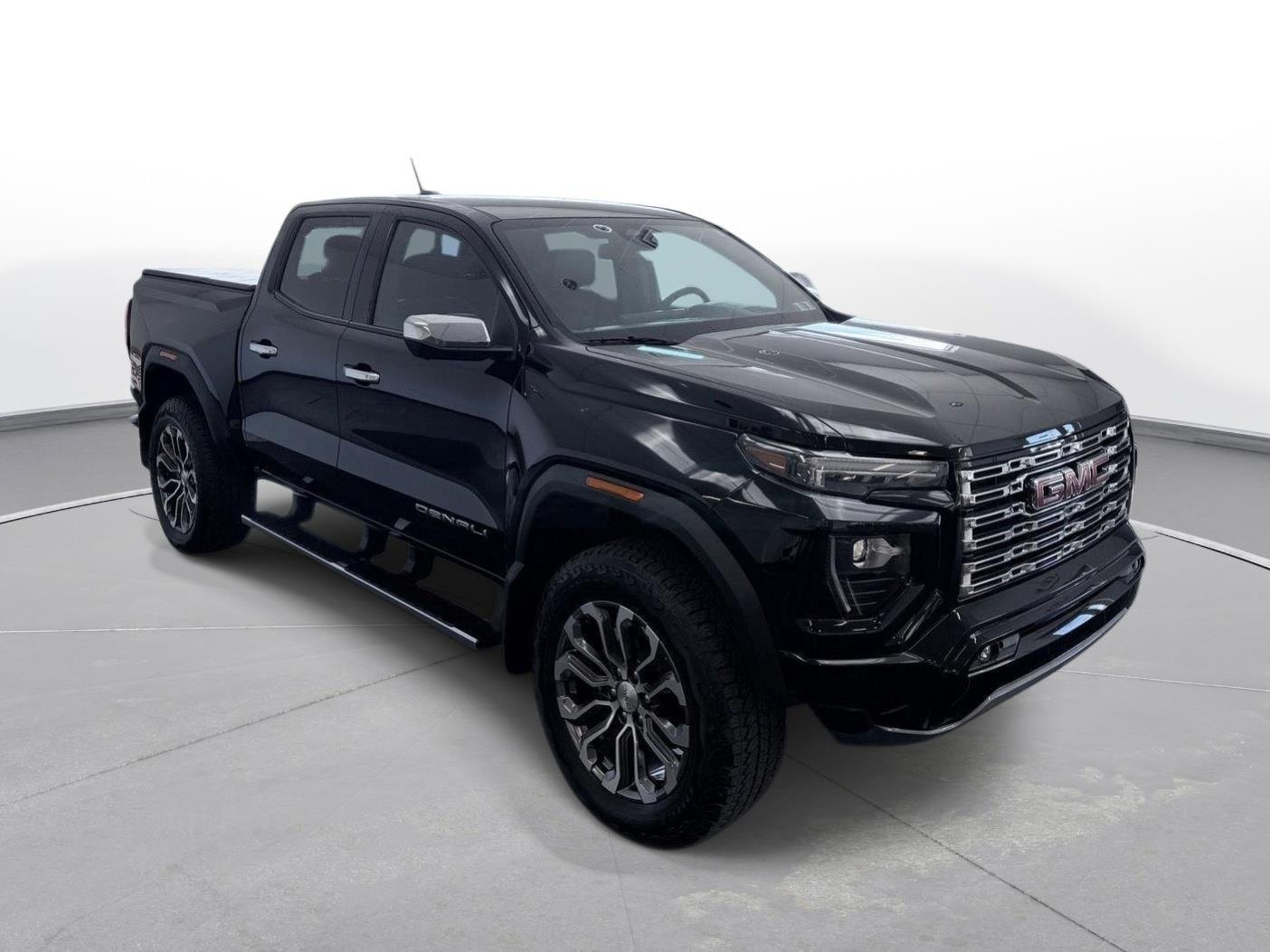 Used 2023 GMC Canyon Denali AWD/4WD image 8