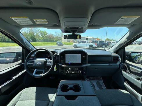 Used 2024 Ford F150 XLT AWD/4WD image 7