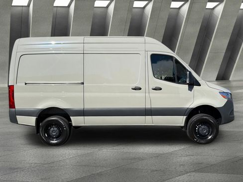 New 2026 Mercedes-Benz Sprinter 2500 image 3