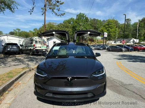 Used 2024 Tesla Model X AWD/4WD image 27