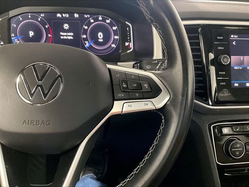 Used 2023 Volkswagen Atlas Cross Sport SE w/ Panoramic Sunroof Package AWD/4WD image 24