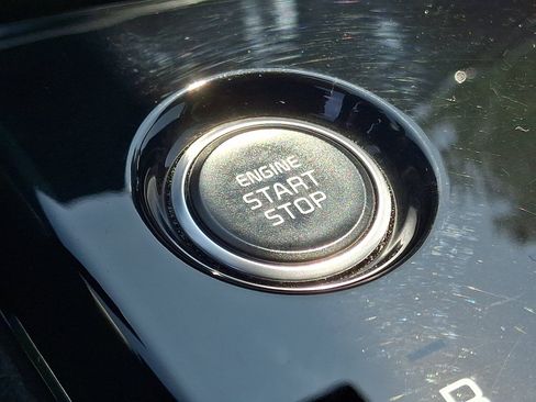 Used 2024 Kia Sportage SX Prestige AWD/4WD image 25