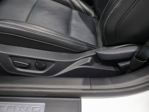 Used 2025 Ford Mustang Premium RWD image 18