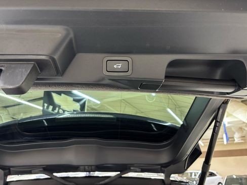 Used 2016 Land Rover Range Rover Sport HSE AWD/4WD image 10