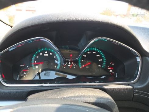 Used 2016 Chevrolet Traverse LT FWD image 8