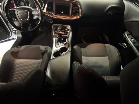 Used 2022 Dodge Challenger GT RWD image 27