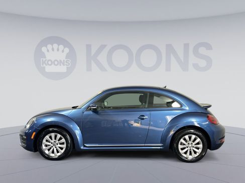 Used 2019 Volkswagen Beetle 2.0T S image 2