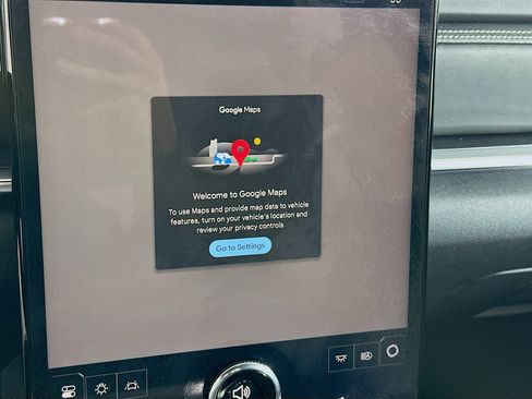 Used 2025 GMC Terrain Elevation image 22