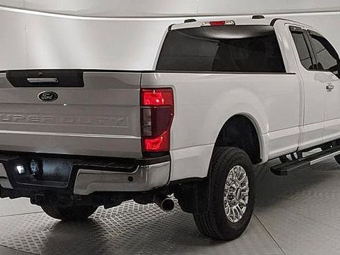 Certified 2022 Ford F350 XLT w/ XLT Premium Package AWD/4WD image 3