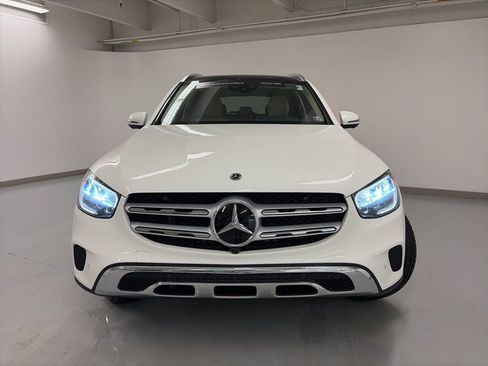Certified 2021 Mercedes-Benz GLC 300 4MATIC image 2