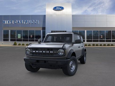 New 2025 Ford Bronco 4-Door AWD/4WD image 2