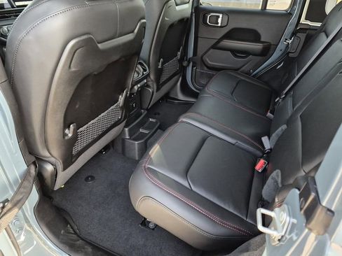 New 2026 Jeep Wrangler Unlimited Rubicon image 11