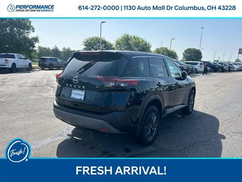 Used 2022 Nissan Rogue S FWD image 4