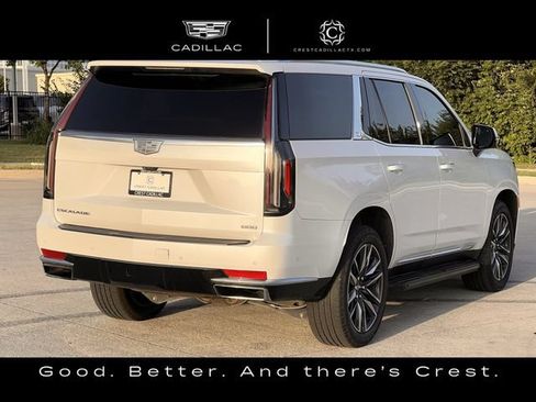 Used 2021 Cadillac Escalade Premium Luxury RWD image 3