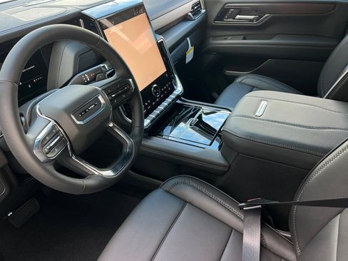 New 2026 GMC Yukon XL Denali AWD/4WD image 7